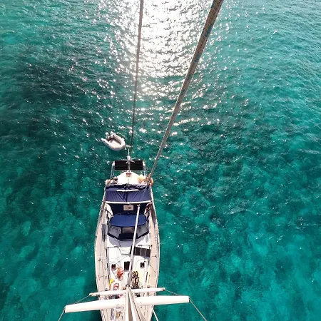 Botel Tchao Hyères
